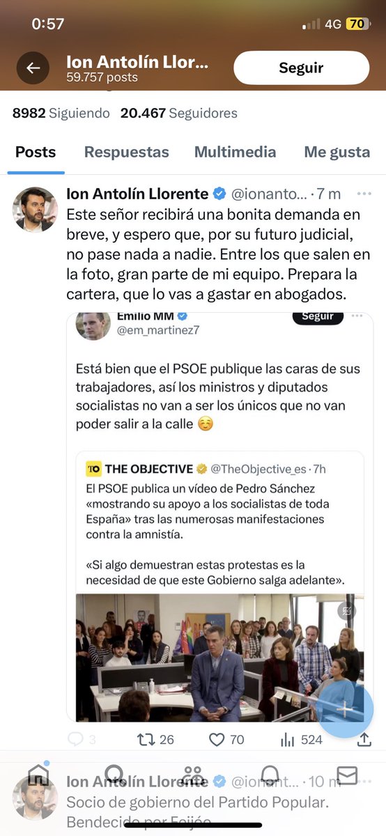 EmilioMontilla_'s tweet photo. El Director de Comunicación del PSOE me amenaza con que dicho partido va a demandarme.

Le informo a este señor que su denuncia no tiene recorrido legal alguno. Lo que hago es evidenciar la irresponsabilidad del PSOE al poner las caras de sus trabajadores mientras los medios se hacen eco de cómo sus cargos públicos no pueden ni salir a la calle, por tanto no sé exactamente qué tipo penal me van a imputar.

Es lo que tiene ser un bocachancla que ha llegado a su puesto sin tener la preparación adecuada para ello.

Pero me parece brutal cómo la mafia sanchista intenta callarnos y amedrentarnos para que no denunciemos el golpe de Estado que piensan dar con la Ley de Amnistía.

Pues conmigo han dado en hueso: pueden decir dónde trabajo, mandarle mensajes a mi empresa, amenazarme cargos de primera línea del partido con demandas… Todo es inútil, no me vais a derribar, seguiré dando la cara y diciendo lo que pienso.