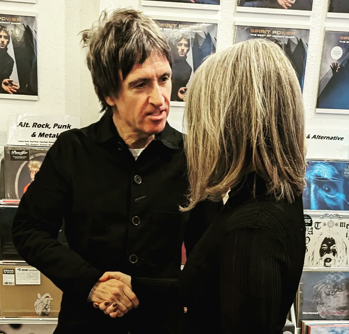 Thank you for coming to <a href="/assai_edinburgh/">Assai Records Edinburgh</a> today, <a href="/Johnny_Marr/">Johnny Marr</a>! You are most generous &amp; genuine. 🌟 Still thrilled to have shaken your hand! Thank you for the music ~ keep it comin'! #legend