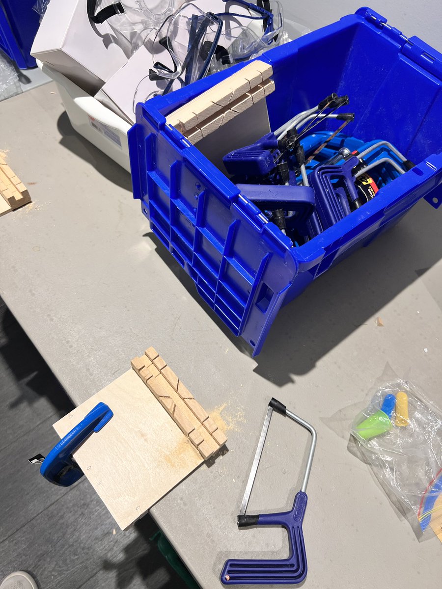 A brief glimpse at session 1 of <a href="/action_gen/">GenAction | GénérationAction</a> with <a href="/OntScienceCtr/">Ontario Science Centre</a> and <a href="/EcoSchoolsTDSB/">TDSB EcoSchools</a>
How can classroom-based climate action learning be identity-affirming?