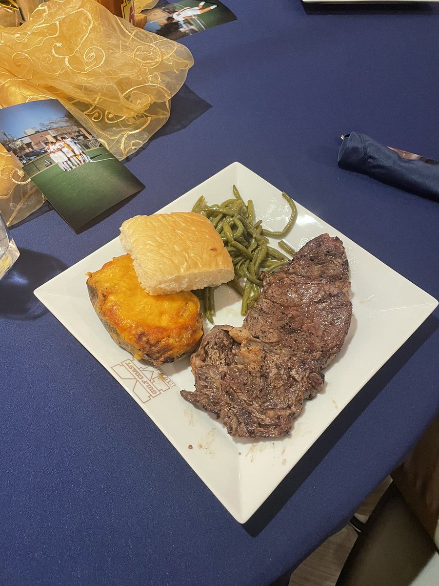 mary.graham tweet media