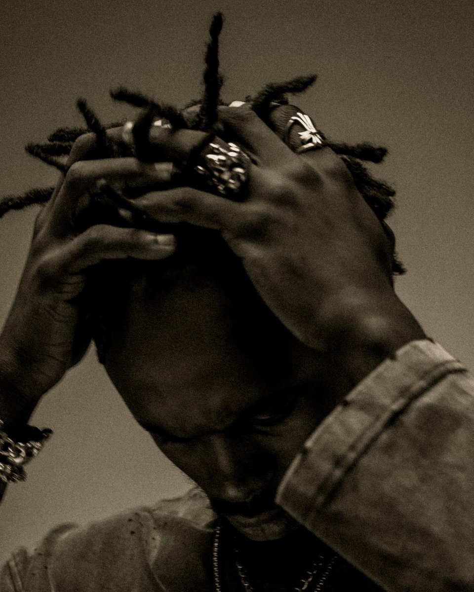blacksherif_'s tweet photo. https://t.co/v2LUbjDrku https://t.co/qJuRcnh0ds