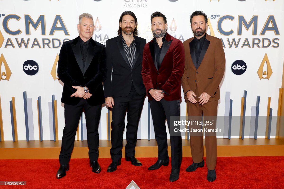 olddominionfan's tweet photo. They have arrived π₯°
#cmaawards #Nashville #olddominion #odarmy
πΈ: Getty Images https://t.co/UwHCXnd8ZC