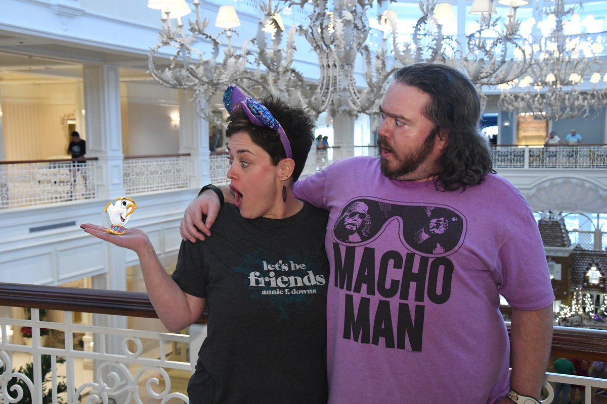 DozDoesDisney's tweet photo. #DozDoesDisney https://t.co/Y6E8bCnCok