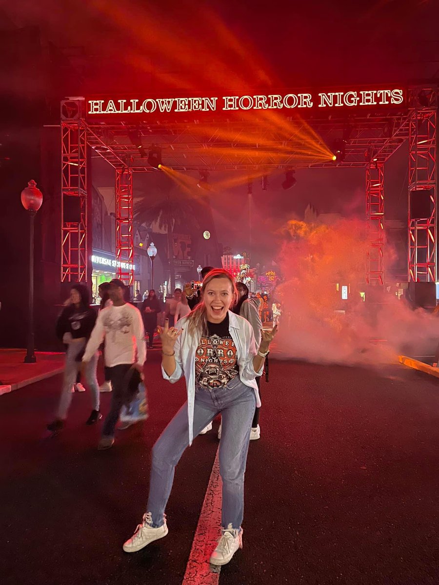 RushRush14's tweet image. Can I just say I LOVED Halloween horror night! #orlando #screamqueen