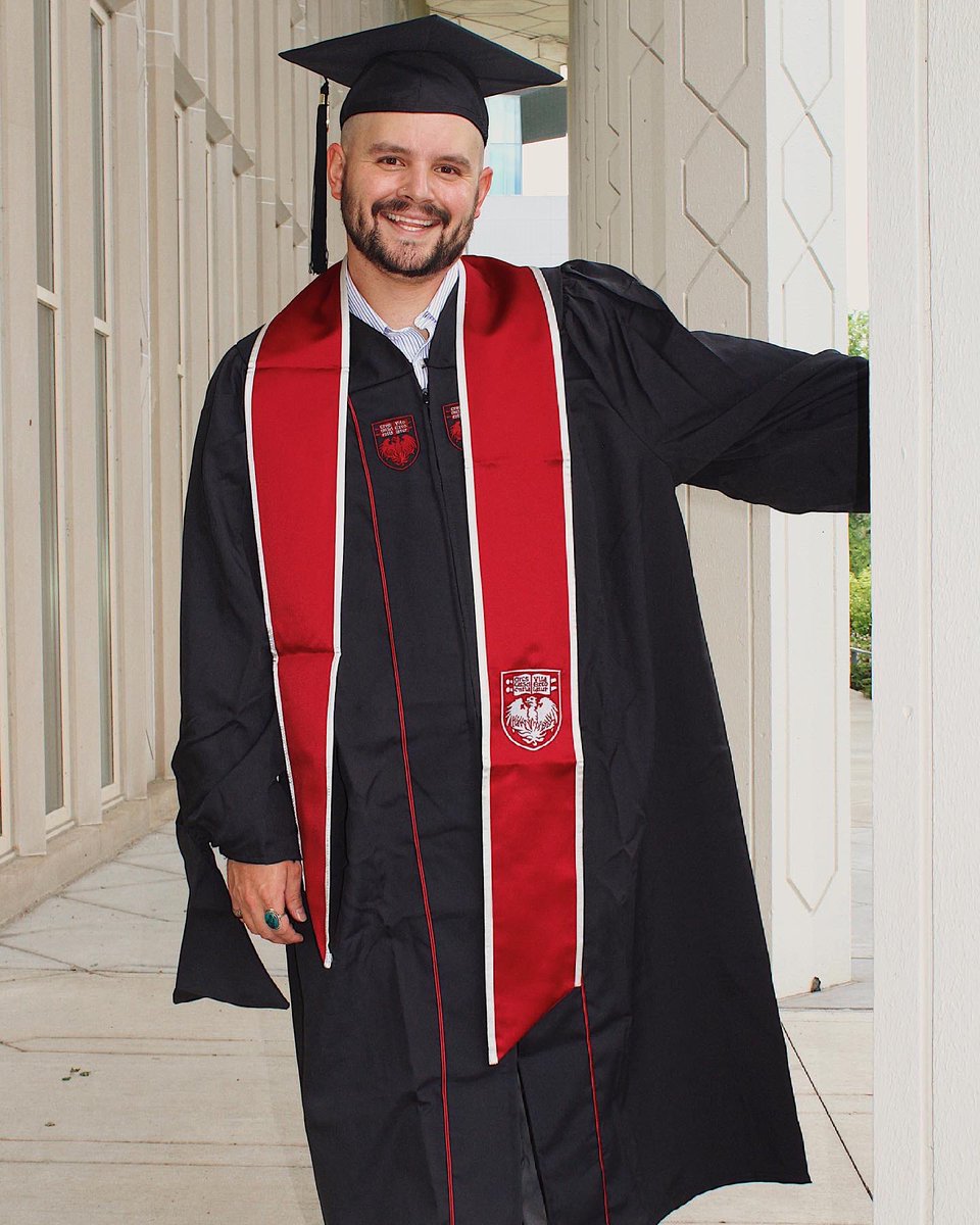 Dylan Jacovo, MPP (@dylanjacovo) on Twitter photo On this National First-Gen College Student Day, this #firstgen student is feeling extra grateful for the experiences <a href="/uarizona/">University of Arizona</a> + <a href="/UChicago/">The University of Chicago</a> afforded me and for the work I get to do daily at <a href="/edstrategygroup/">ESG</a> to promote economic mobility for all.
Throwback grad pics to celebrate! On this National First-Gen College Student Day, this #firstgen student is feeling extra grateful for the experiences <a href="/uarizona/">University of Arizona</a> + <a href="/UChicago/">The University of Chicago</a> afforded me and for the work I get to do daily at <a href="/edstrategygroup/">ESG</a> to promote economic mobility for all.
Throwback grad pics to celebrate!