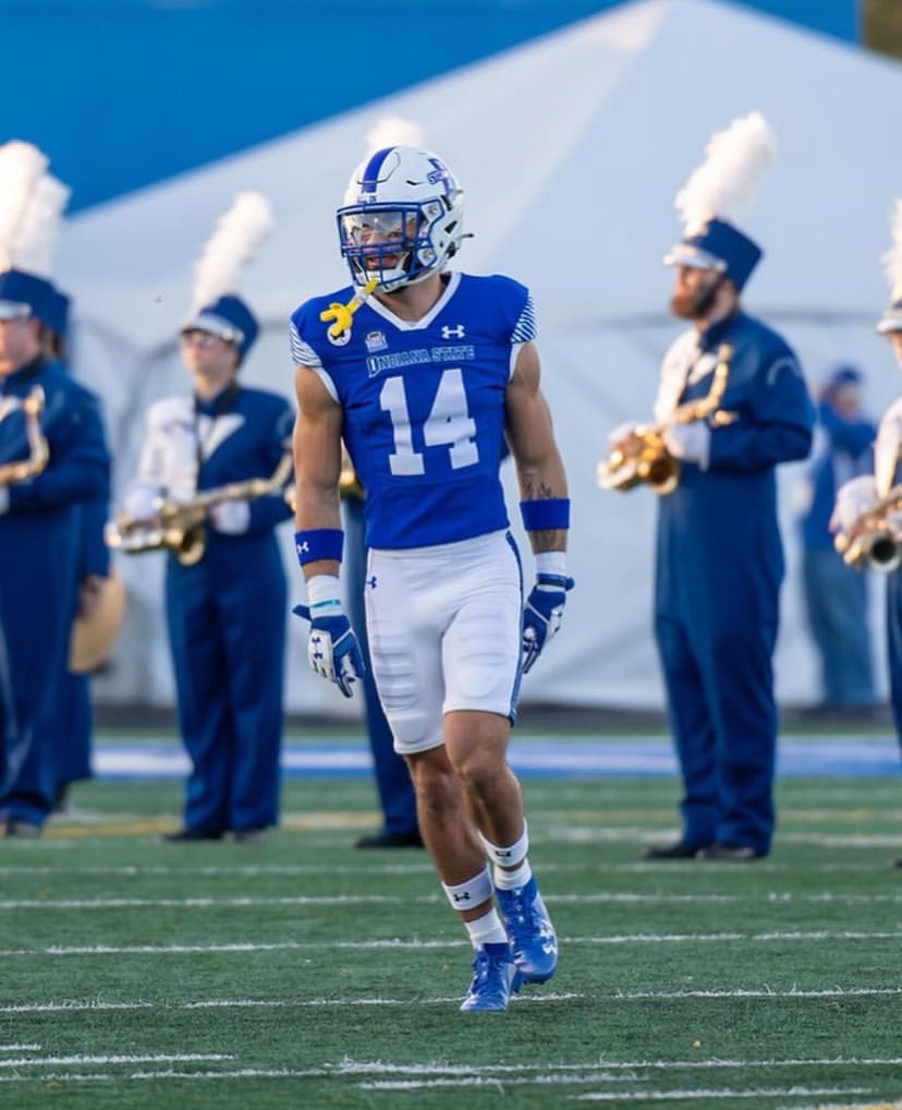 Blessed and thankful to receive an offer from Indiana State University <a href="/DaMarcus_itsme/">D.Will</a>  <a href="/CoachWShafer/">Wolf Shafer</a>