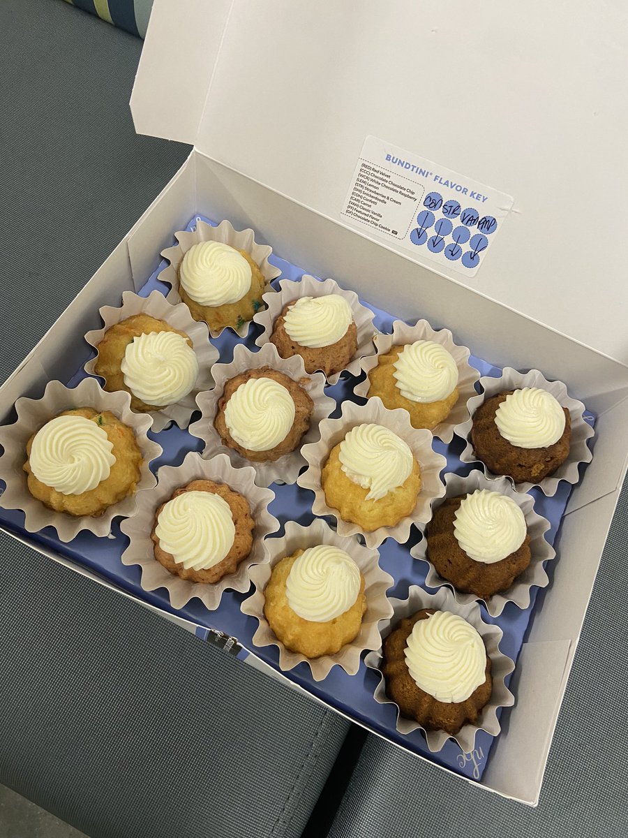 Laura Taylor tweet media