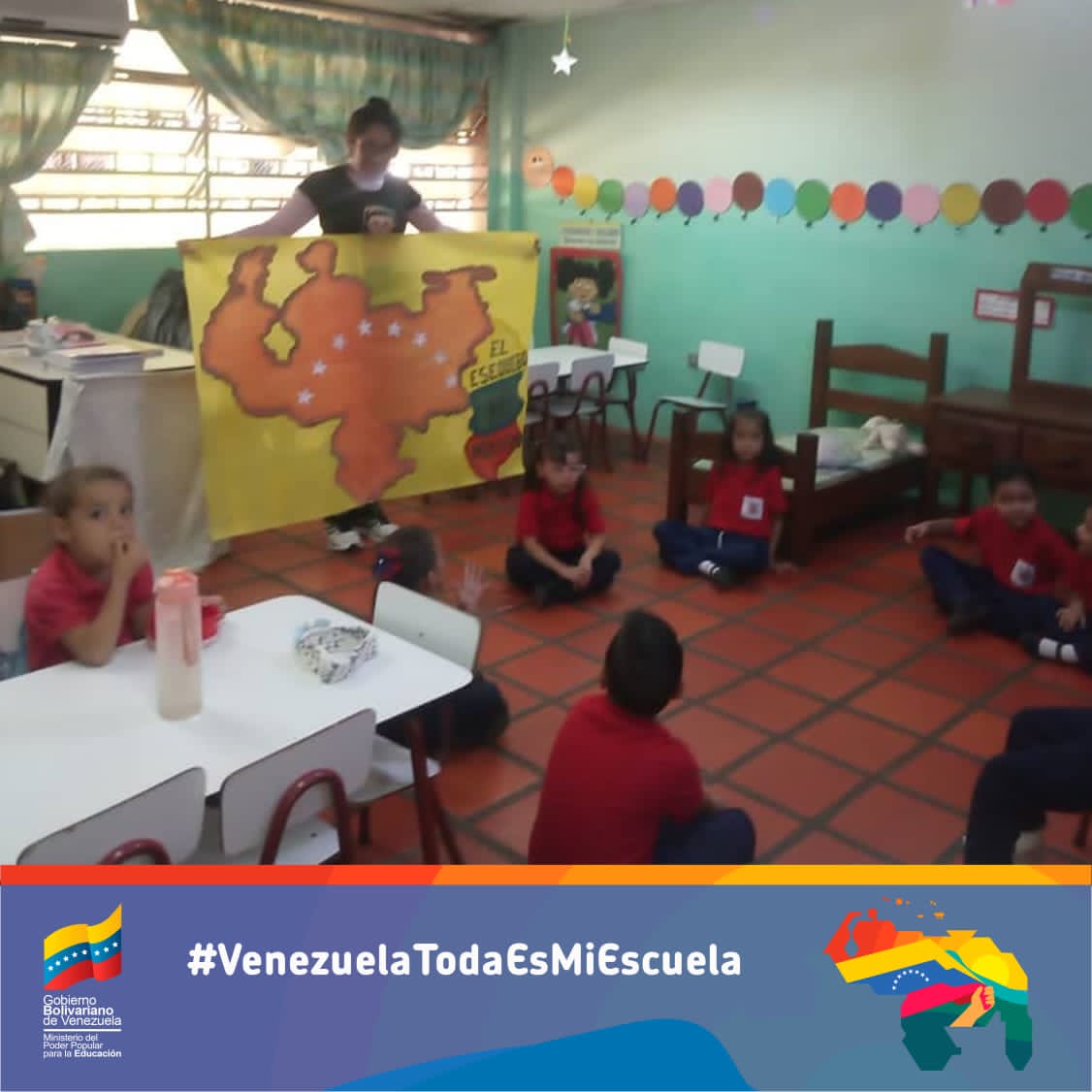 ¡Es nuestro, no hay duda! 

Estamos unidos por la patria. Juntos con diplomacia de paz, amor y compromiso defendemos nuestra integridad territorial.

#5VecesSiPorMiEsequibo

<a href="/NicolasMaduro/">Nicolás Maduro</a>
@MPPEDUCACION
<a href="/_LaAvanzadora/">Yelitze Santaella</a>
<a href="/Gob_Guarico/">Gobierno de Guárico</a>
<a href="/josemvasquez/">José Vásquez</a>
<a href="/CDCEGuarico/">CDCE del Estado Guárico</a>
@EliasEducacion