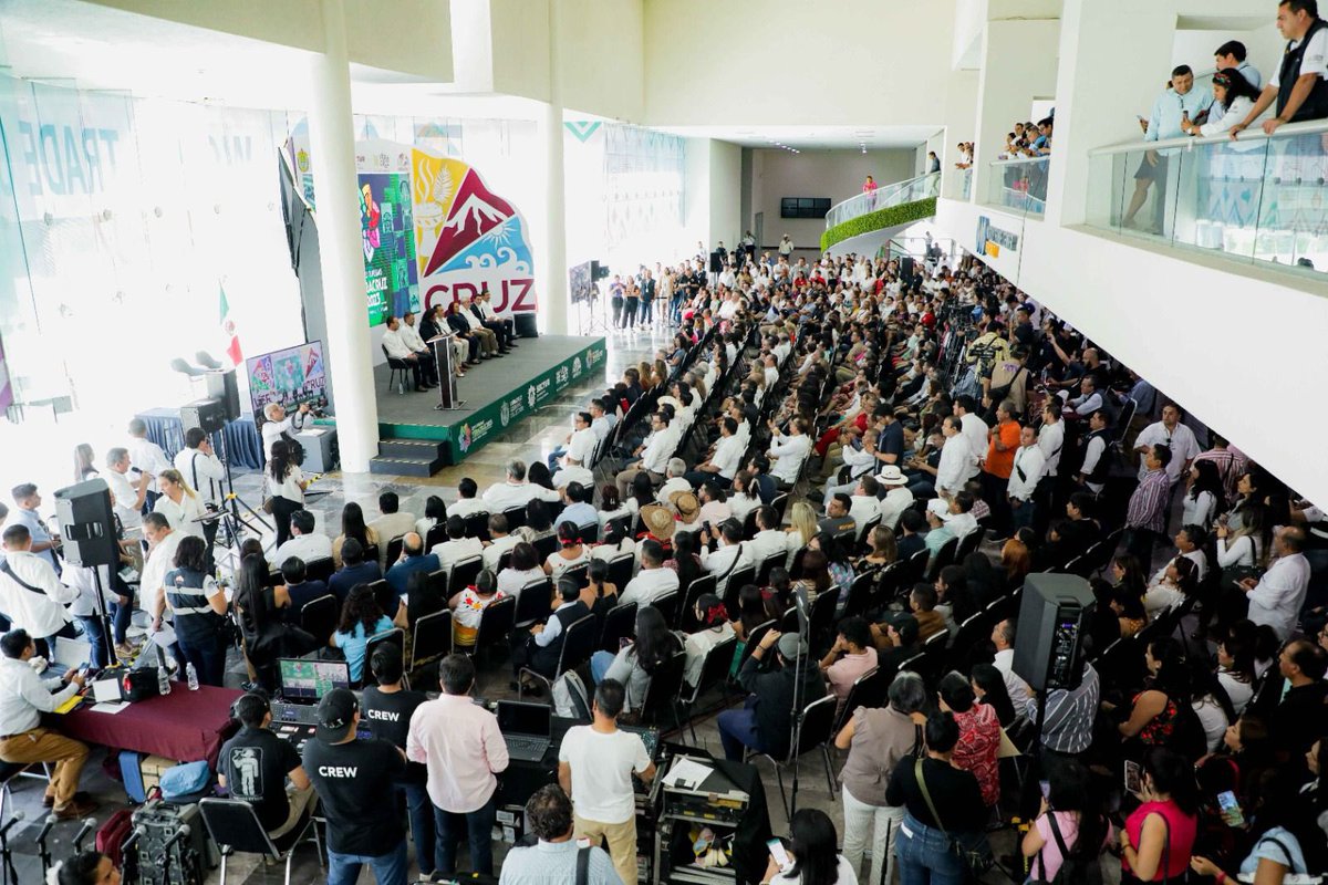JM_UNANUE's tweet photo. La infraestructura, gastronomía y servicios de @_BocadelRio nos posicionan como un referente turístico para el sureste mexicano y lo confirman eventos como la Expo Turismo Veracruz 2023, que recibe a compradores y operadores turísticos nacionales e internacionales en el WTC. https://t.co/wqXykCuFjh