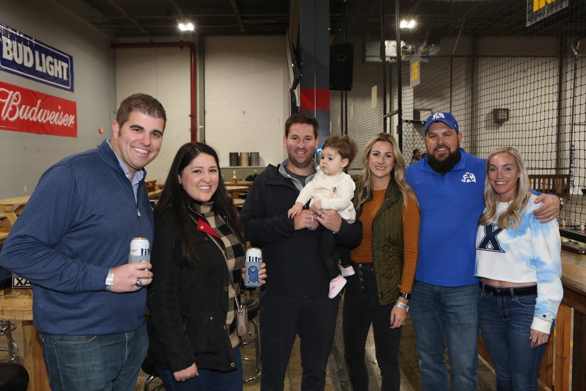 XU_Alumni's tweet image. Is it the weekend yet?! We can&apos;t wait to welcome our amazing alumni back to campus. If you haven&apos;t registered yet, there&apos;s still time to join in on the festivities!

Learn more about Alumni Weekend 2023 and register here: xavier.edu/alumniweekend

#XUAlumniWeekend | #LetsGoX