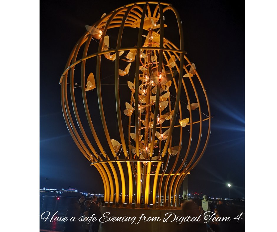 MerPolCC's tweet image. Happy Wednesday Evening from Team 4
Remember we are online 24 hours a day 7 days a week , so please message us with any enquiries or non- urgent reports.
Have a safe night!🌟 🌙