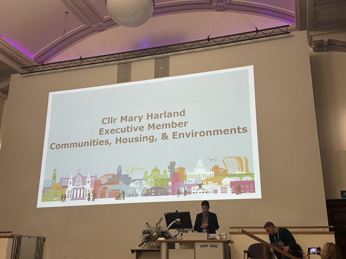 LSTENLeeds's tweet image. Great day celebrating #youthworkweek2023 with amazing people from across the sector. 
Thank you @Cllr_harland for opening the event. We are delighted to work with such collaborative network. #LeedsYouthAlliance #LeedsYouthService @BARCALeeds @TheYouthAssociation @leedsbeckett