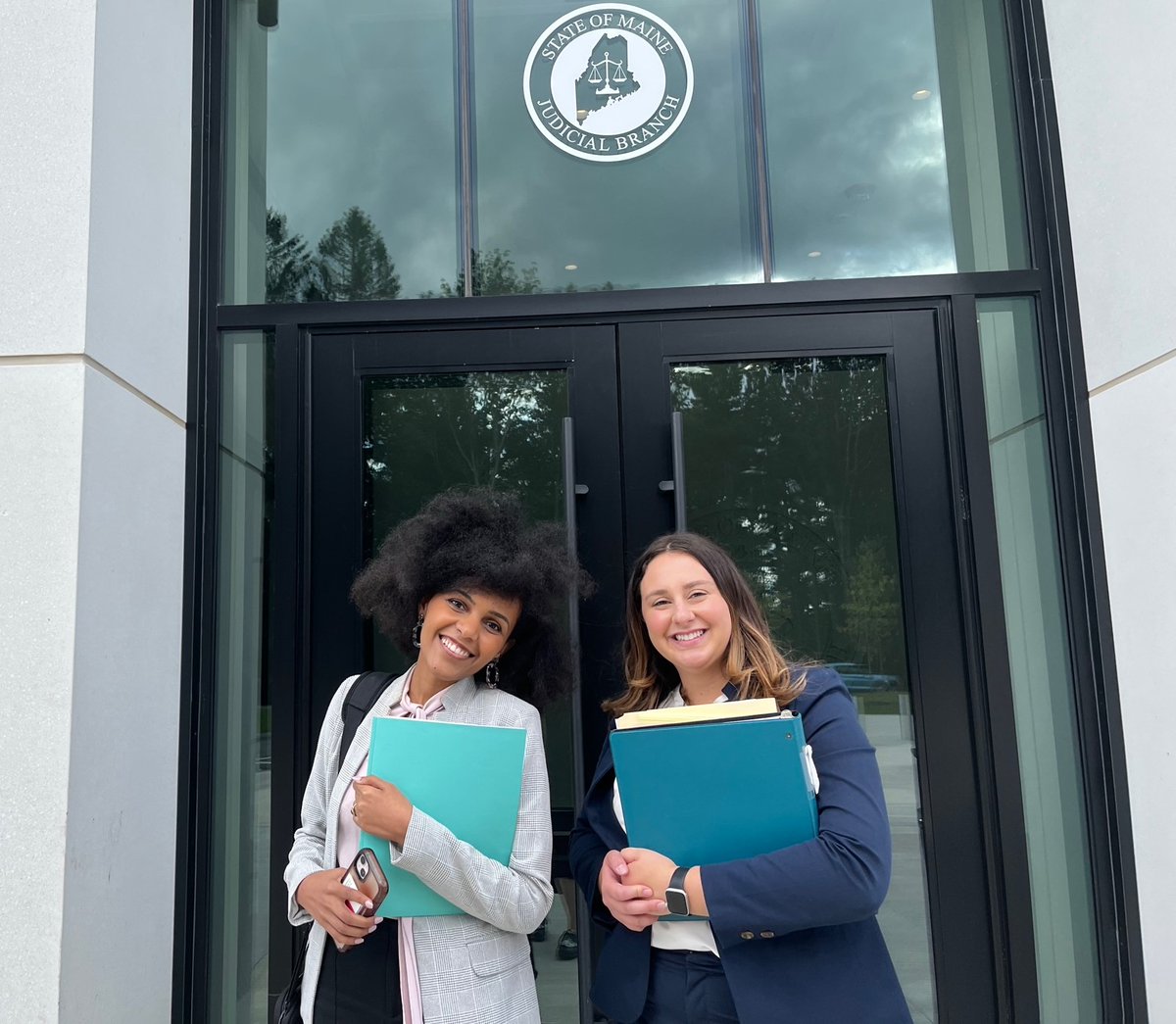 UMaineLawClinic's tweet photo. Student attorneys in all of our Clinical Programs get firsthand experience practicing law under the guidance of our faculty members.

Eman Haj Alkhdair (left) and Leah Wihtelin (right) went to court this September only a few weeks after they were sworn in as student attorneys. https://t.co/NA42X62TRe