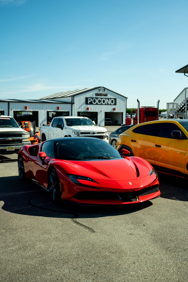 normintonphotos's tweet photo. It’s always better in red 

#Ferrari #Lamborghini #Audi #loadin4k https://t.co/LzNVYFh0uP