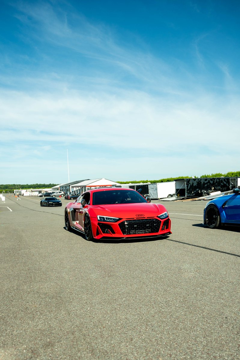 normintonphotos's tweet photo. It’s always better in red 

#Ferrari #Lamborghini #Audi #loadin4k https://t.co/LzNVYFh0uP