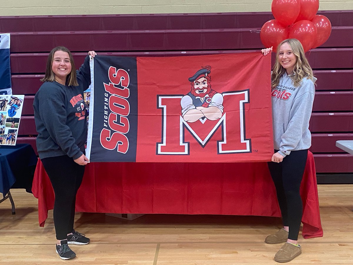 Congratulations to Brooklyn and Shelby who signed today to continue their softball careers at Monmouth College! 
#rollscots <a href="/Millhollin21/">Brooklyn Millhollin</a>