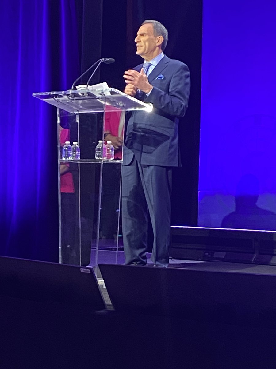 Today, it was our great honor to accept the @HBAnetACE Aspire Award for our Psychological Safety Initiative. The award recognizes innovative programs that demonstrate excellence in advancing female talent and removing the systemic barriers preventing timely progress to parity.