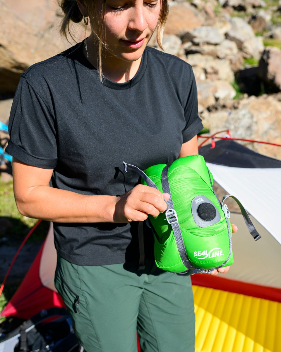 platyhydration's tweet image. Efficiency meets organization: Our PackTight™ system maximizes space with flat-sided, rectangular sacks, offering 20% more organization in tight spaces. Shop at the 🔗 below. 
ow.ly/KXrJ50Q5FVN
📸: Scott Rinckenberger (IG: @scottrinck)