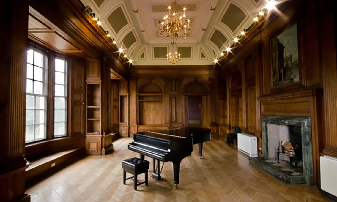 VBraojos's tweet photo. Excited 🤩 to perform this Friday within the Conservatoire International Concert Series 🎹🎶 at @southhillpark Arts Centre (Bracknell, UK)

There are still a few tickets available through the following link 👉:
https://t.co/ifqkJlxuxk https://t.co/5PPCg5Apjc
