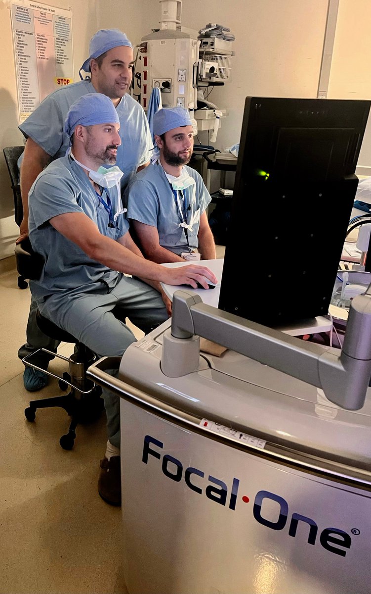 We are excited to share that our @UF_Urology team, including @TarikBenidir and @michaelmaidaa, recently performed @UFHealth's first non-invasive robotic High-Intensity Focused Ultrasound (HIFU) procedure. They were joined by @AmirLebastchi, Urologic Oncologist from @USC.