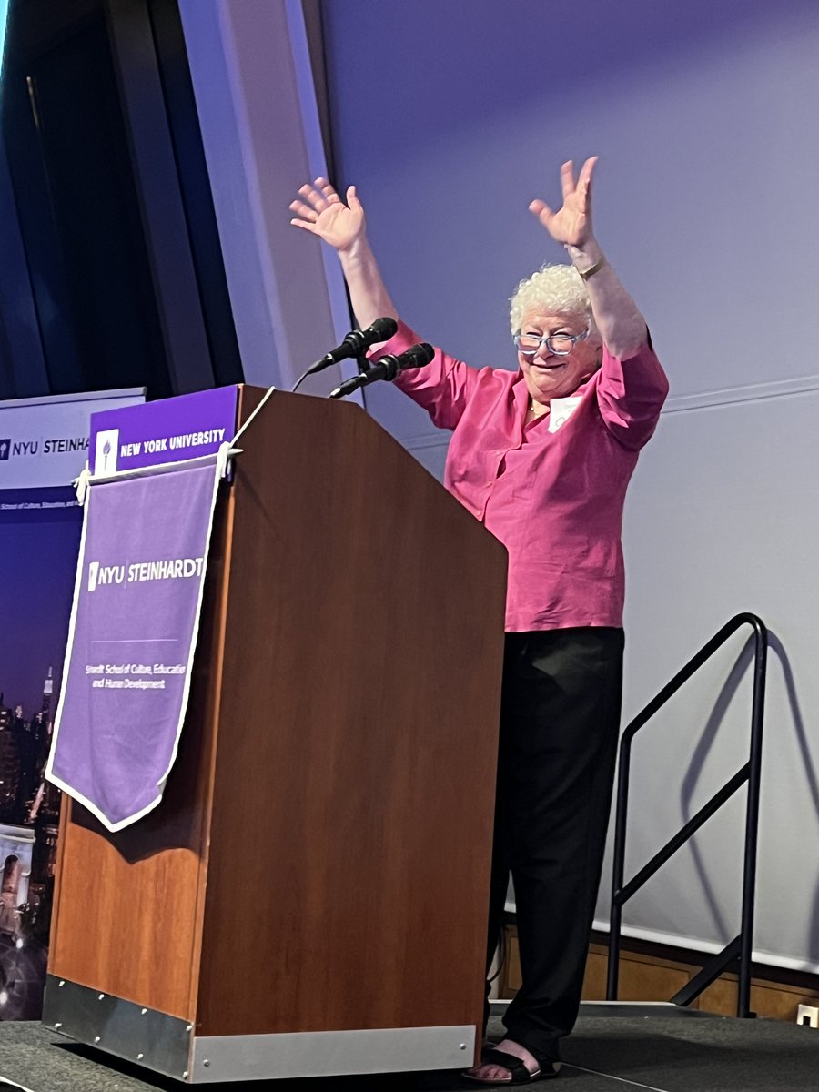 What a remarkable evening celebrating 20 years of @asdnestnyu  and the incredible <a href="/DorothySiegel/">dorothy siegel</a>, who passionately shared her vision and journey to improve education for NYC's students! Thank you for your many outstanding contributions. #ASDNest #DorothySiegel #NYCPS