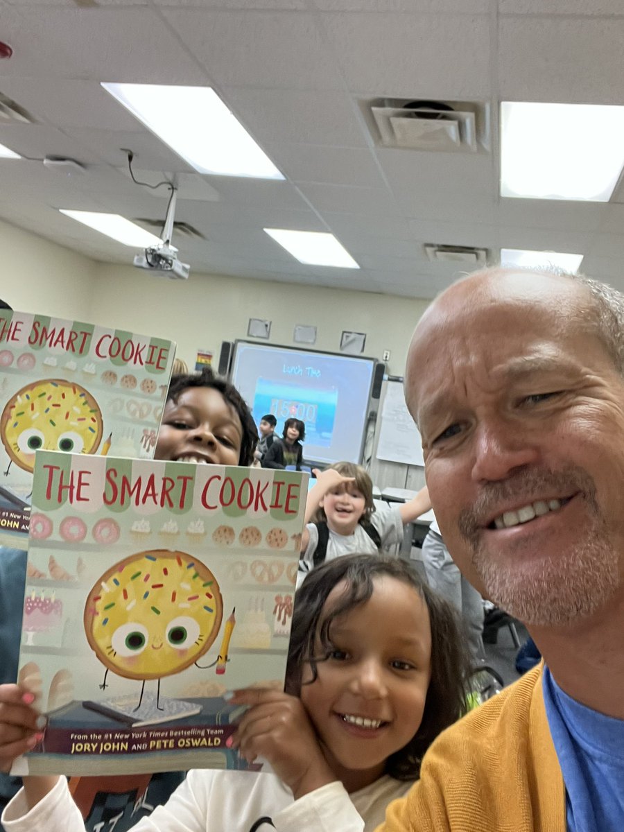 Chris Smith tweet media