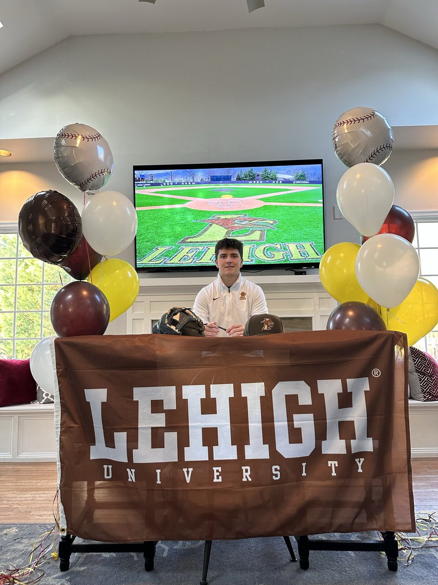 Reid Uccello tweet media