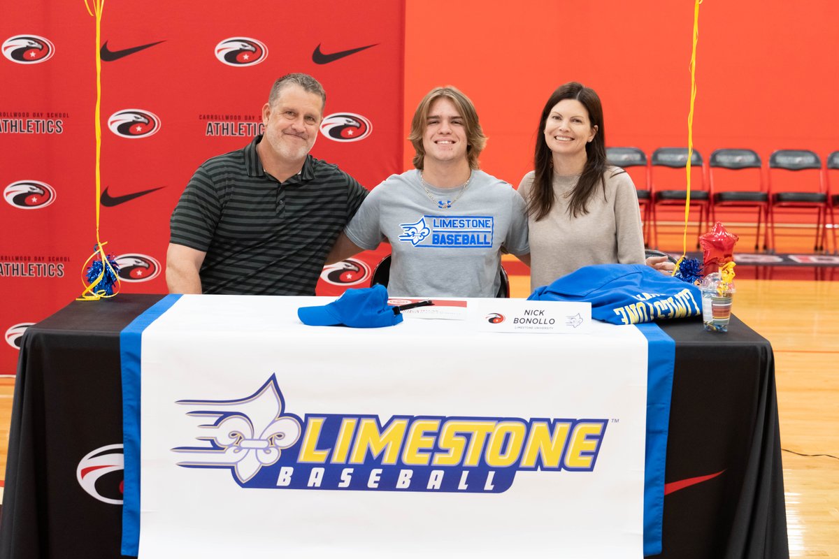 Join us in celebrating the incredible accomplishments of three of our outstanding #CDSSeniors as they begin their journey to college sports programs!

🏐  Naomi C. signed with <a href="/WestPoint_USMA/">U.S. Military Academy at West Point</a> 
🏊‍♀️  Adele S. signed with <a href="/PurdueSports/">Purdue Sports</a>
⚾  Nick B. signed with <a href="/Limestone_BSB/">Limestone Baseball</a>