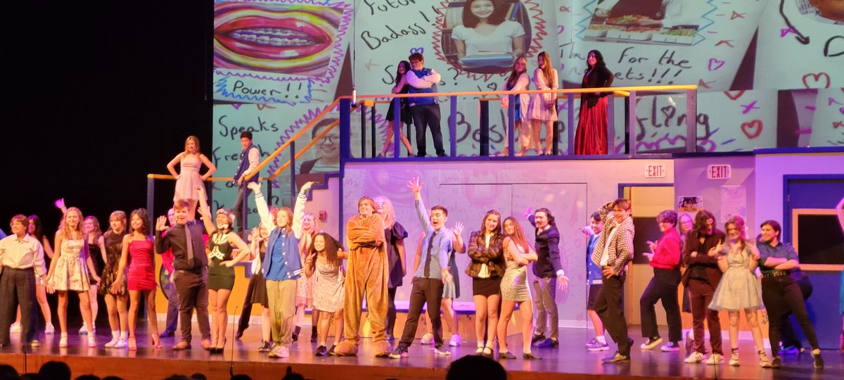 Luarega's tweet photo. Break a leg, cast, crew, and pit! You've all worked so hard
@GOWHS_Theatre @WHSBand118 https://t.co/H2b7snCt6V