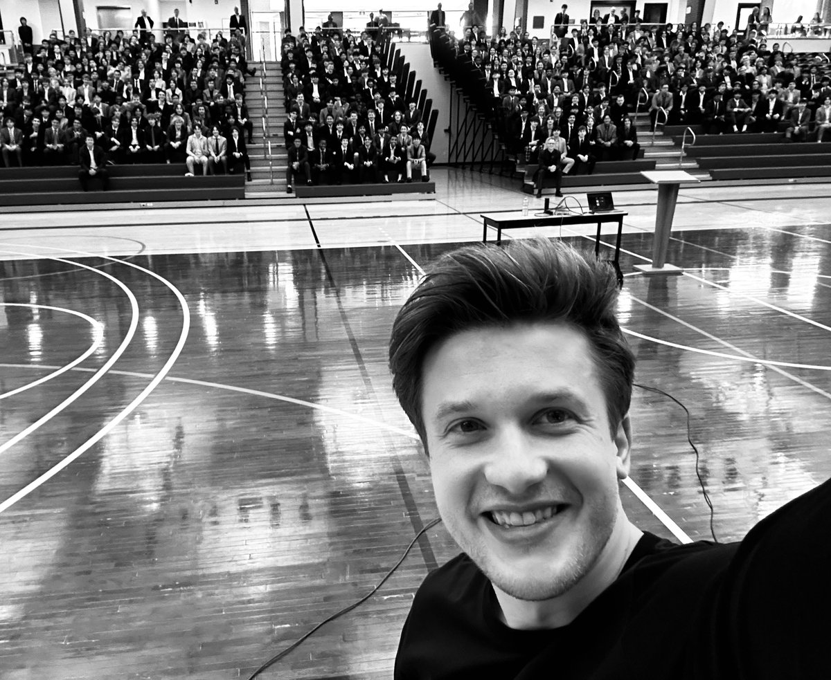 _ChrisSchmidt's tweet photo. My 150th talk was at St. Paul's High School for Career Day last week! It's always fun being back at my alma mater. Thank you, St. Paul's, for letting me talk to 450 teenagers about the importance of work/life balance and being open to changing careers. https://t.co/D5kI0QxP1P