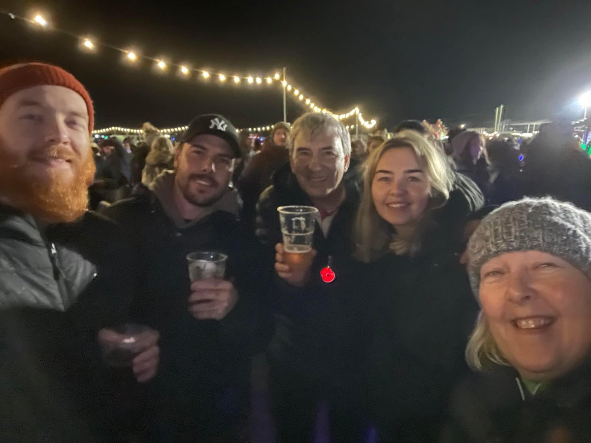 Carys Knapper tweet media