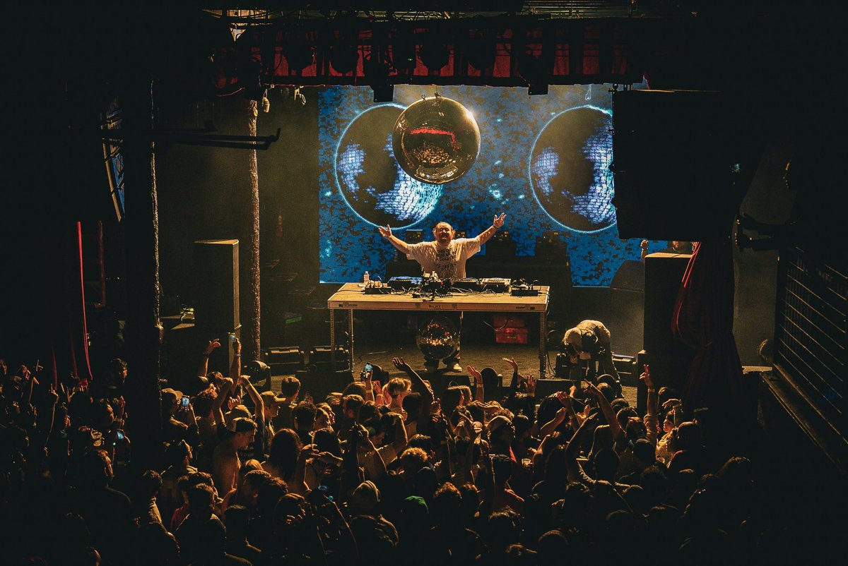 Sold Out 🪩
<a href="/treesdallas/">TREES</a>