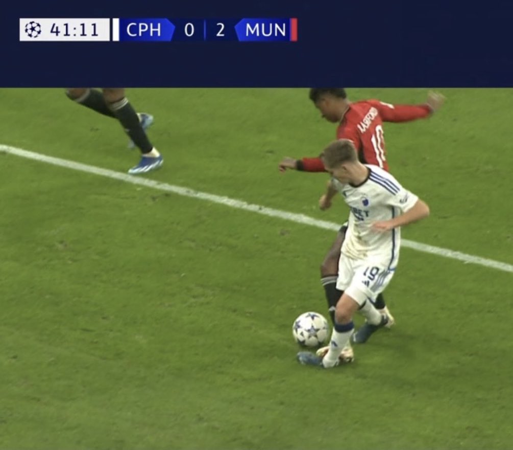 PurelyFootball ℗ tweet media