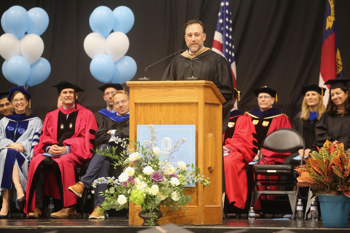 October MBA graduation scenes 🎓⁣ ⁣ A special thank you to @KendraScott CEO Tom Nolan (MBA ’18) for delivering a powerful message.⁣ ⁣ Graduates, welcome to our vibrant community of UNC Kenan-Flagler alumni!