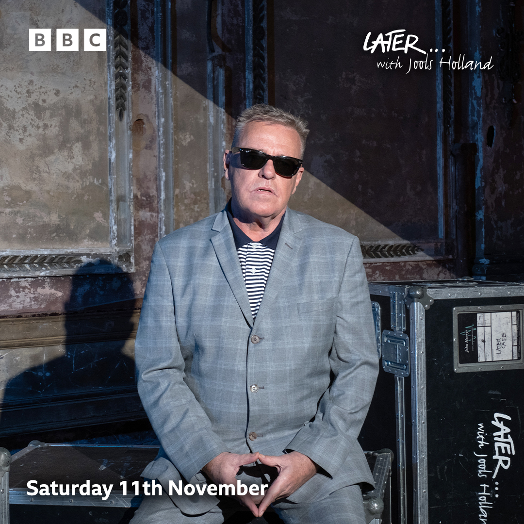 Along with our remarkable musical line-up, Jools will also be chatting to @MadnessNews’ frontman Suggs, about their first new album in seven years ‘Theatre of the Absurd presents C’est La Vie’ 🎶 Make sure to tune in on Saturday 11th November at 21:55 on @BBCTwo & @BBCiPlayer 📺
