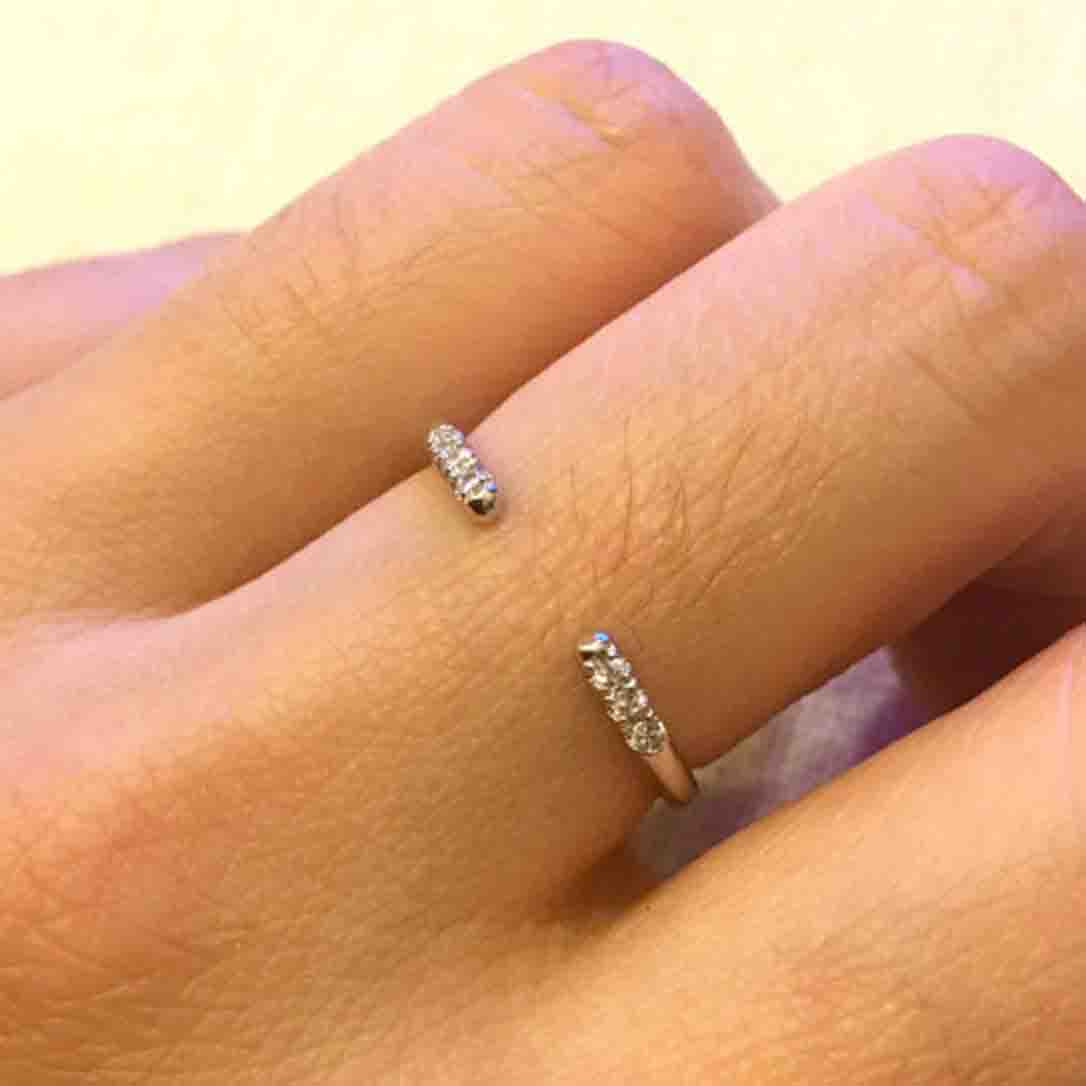 VicStoneNYC_'s tweet image. vicstonenyc.com/products/diamo…

#cuffring #openring #diamondring #engagementringsets #ringsforher #wifegifts #giftsforher #bestchallenge #gift