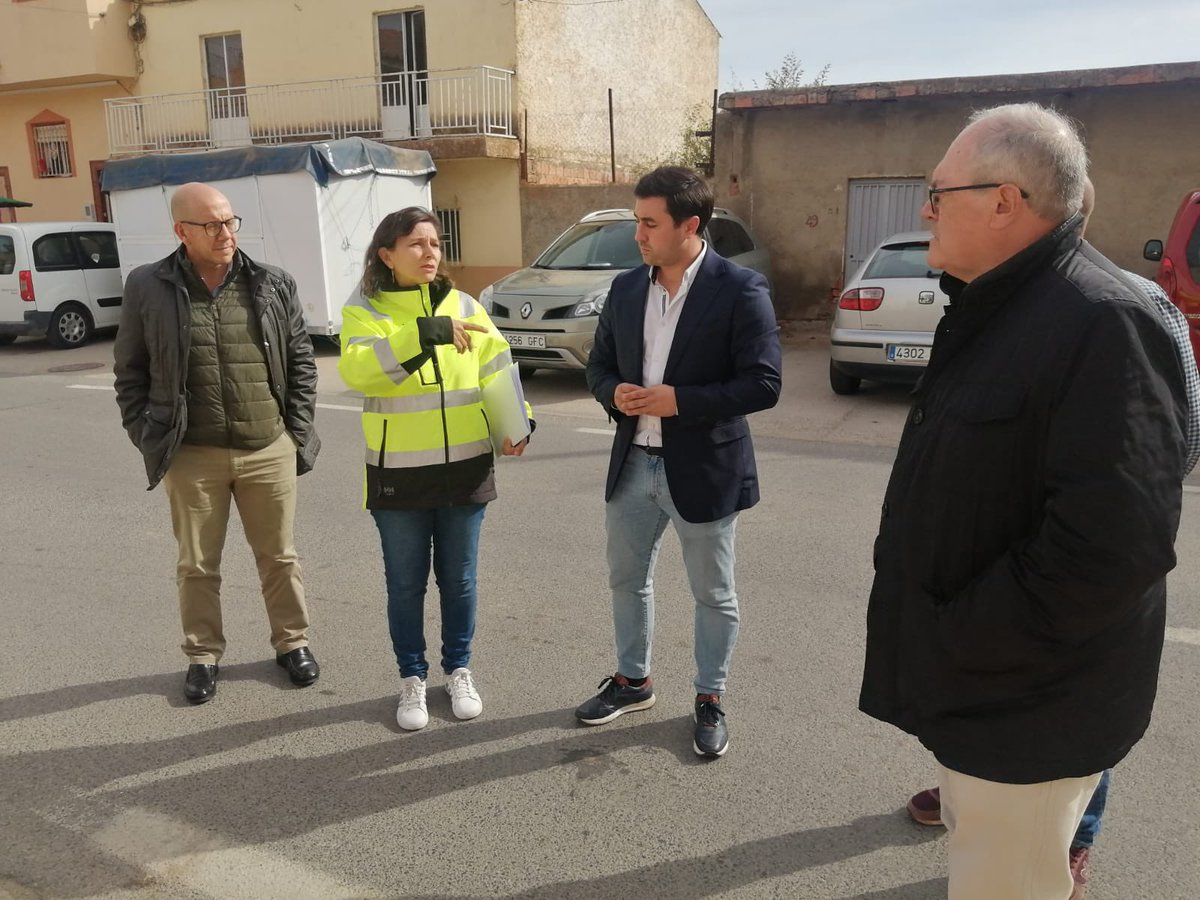 antonioayllon59's tweet photo. En #Fonelas con su Alcalde @Getse preparamos actuaciones en su municipio sobre seguridad en la travesía e informamos del proyecto sobre la carretera desde su municipio a #Benalúa https://t.co/pnsbNXN4kM