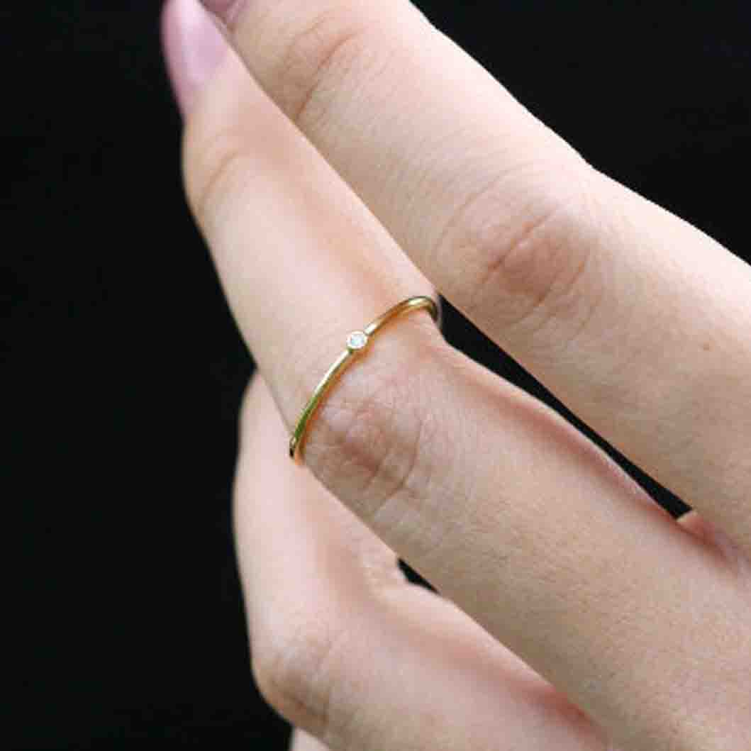 VicStoneNYC_'s tweet image. vicstonenyc.com/products/tiny-…

#ring #diamondring #tinydiamond #smalldiamondring #goldrings #stackingrings #stackingringset