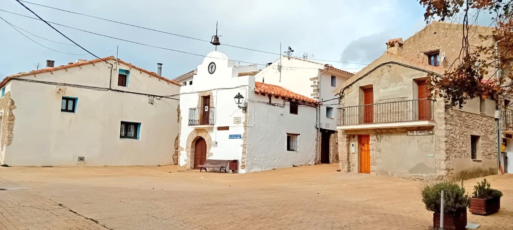 Paseo Puertos Beseit tweet media