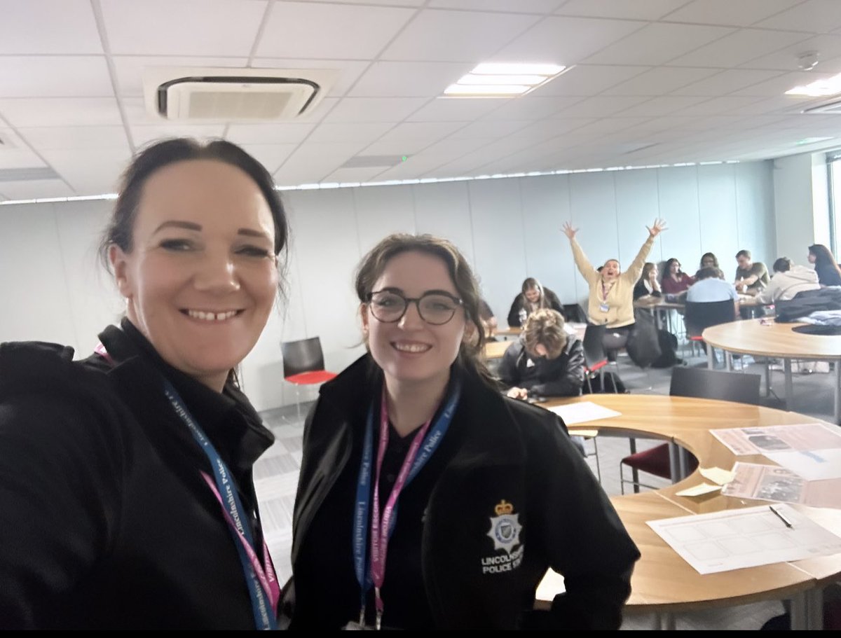 Mel Standbrook tweet media