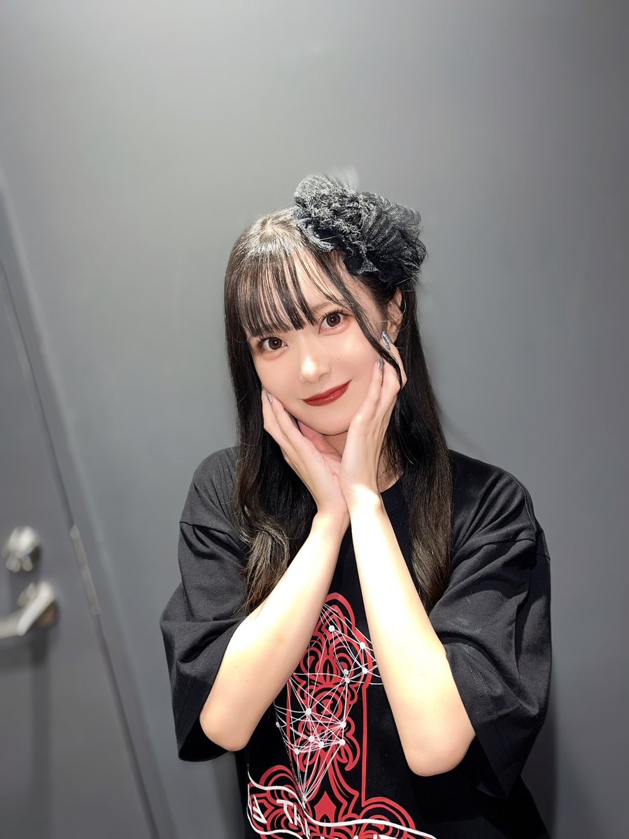 Initial_HI's tweet photo. 出会って約8年。

あなたを凄いと思っていたから…
あなたを素敵だと思っていたから…
そんなあなたに惹かれ、大好きだったからこそ、ずっと追いかけてきたんや。

本当に楽しい日々をありがとう。

最後に…
「あなたと出会い、あなたを推せて、私は幸せでした♪」

#アンダービースティー
#植竹優亜 https://t.co/soaYKemcmd