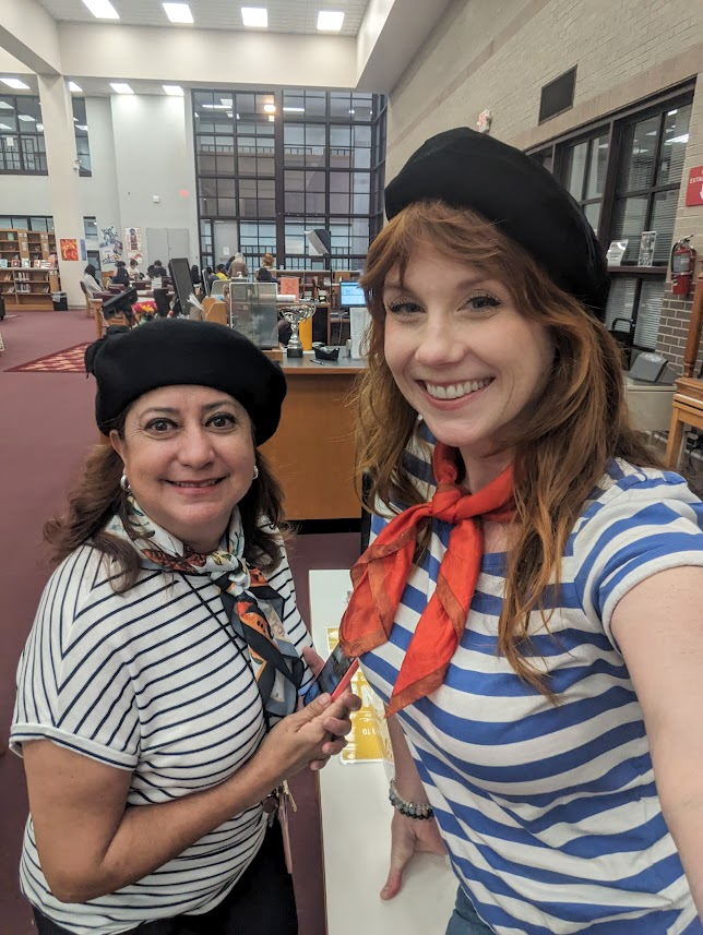 TheKHSLibrary's tweet photo. We are celebrating French Heritage in the library! Thank you to Madame Will and the French National Honor Society for the fun week!
C'est La Vie! #WeAreKHS #GoCougs #French #FrenchClub #KempnerLibrary @KHS_Cougars @FBISD_Libraries https://t.co/2qt8M3Vr9n