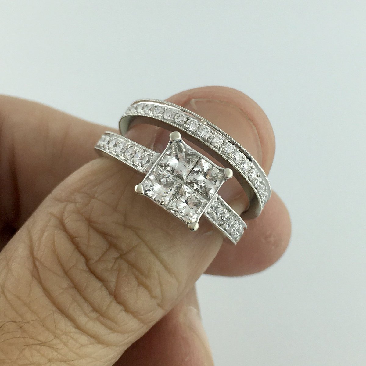 Available now! Diamond wedding set in 14k white gold! Features 42 diamonds for 1.50 ctw! Weighs 7.0 grams in a size 7. Currently 35% off. Take it home for only $1290 out the door! #pawnshop #oakland #bestcollateral #gold #whitegold #diamonds #weddingset #diamondweddingring