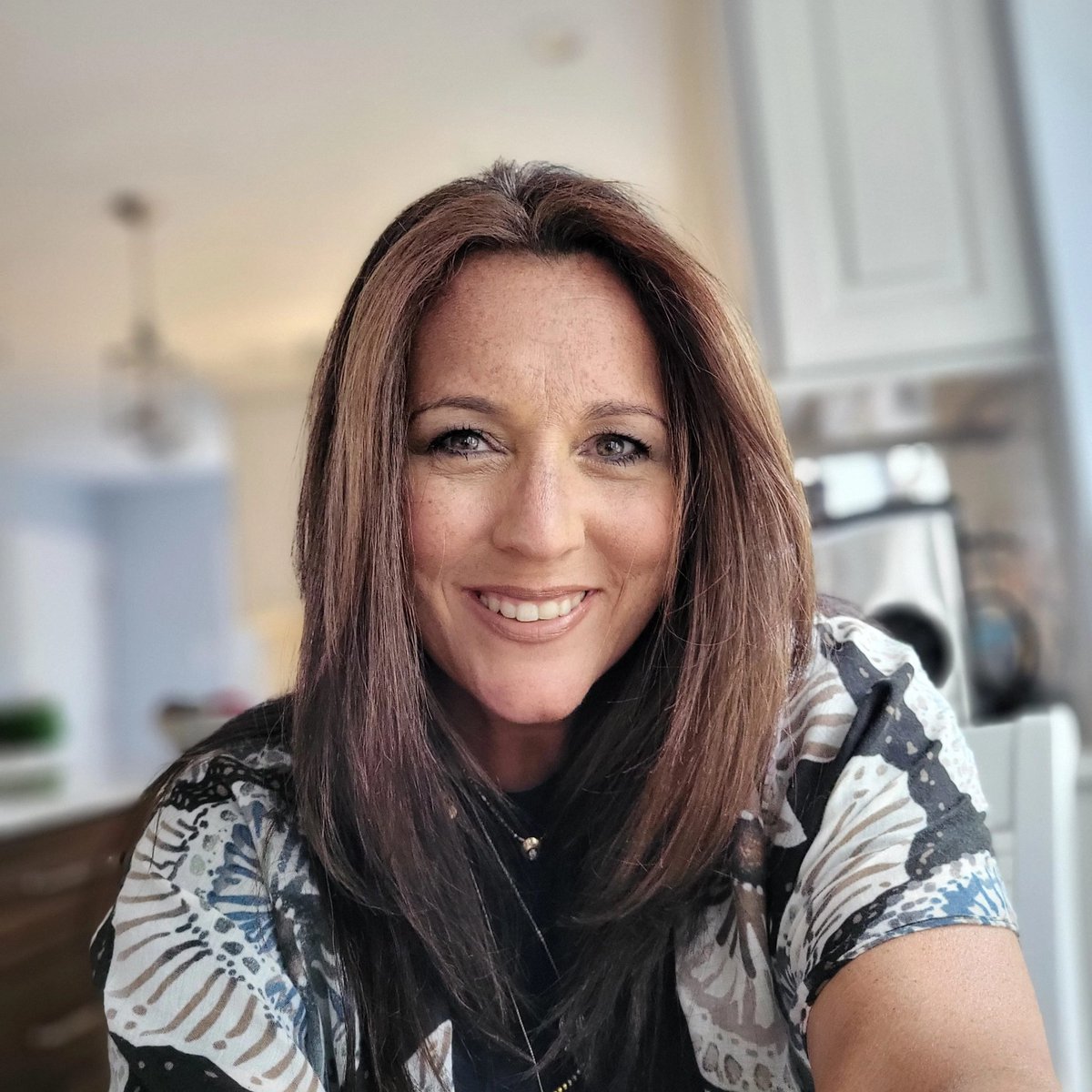 ❤️Top 5 cut off is tomorrow night. 

Today is 2 for 1 votes🎉. Please vote it's free and if you donate to the National Breast Cancer Foundation, you get more votes.

If I win, I will donate some to Aortic Hope and Keep Punching ❤️
votefab40.com/2023/carin-and…