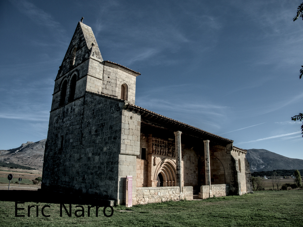 enarrodata's tweet image. Happy Sunday! 🌞✨

A #photo of the magnificent church of #Pison de Castrejon ⛪️

#sunday #church #catholic #christian #photography #gothic #CyL #Palencia