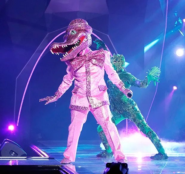 nickcarter's tweet photo. #TheMaskedSinger One Hit Wonders Night is TONIGHT! Come watch with me at 8/7c on Fox!🎭 a little throwback to when I was rocking’ the croc mask 🐊 https://t.co/SyBNNfEKOd