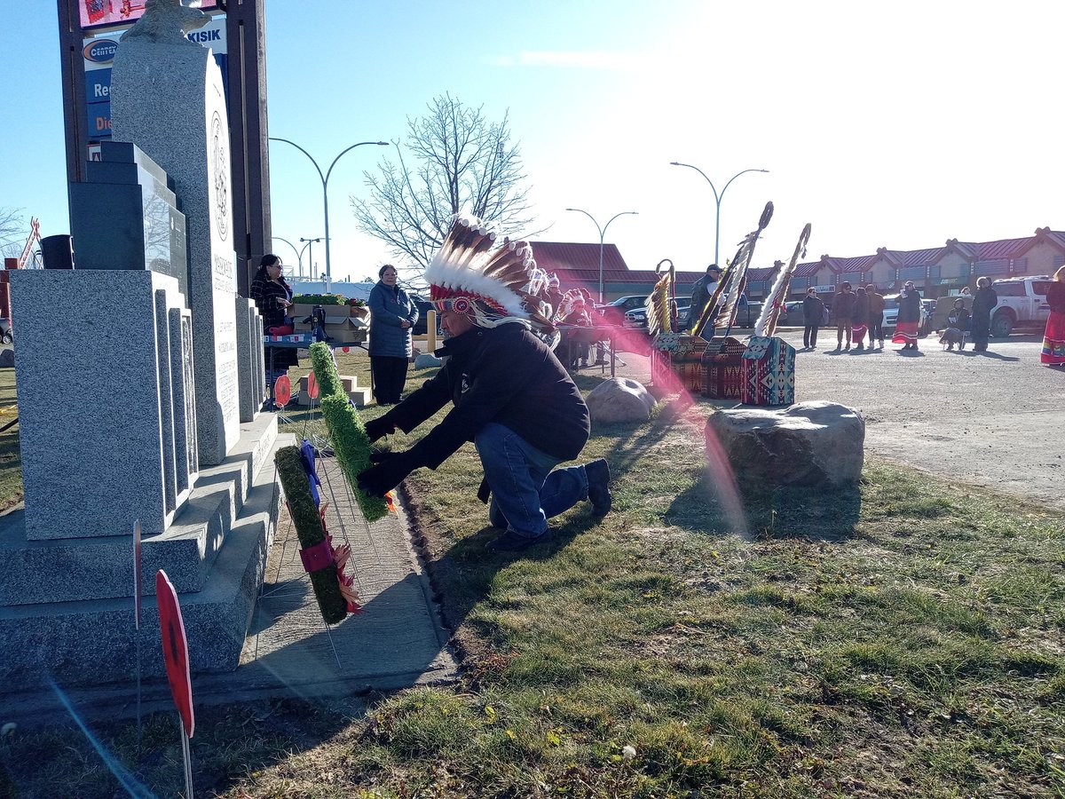 <a href="/SamsonCree/">Samson Cree Nation</a>  #VeteransDay ceremony. Chief Vernon Saddleback laying wreath in honor of those here and who have fallen.