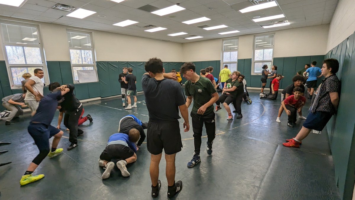 Just under 40 kids today...love how full the room is, can't wait to move into our new one though!