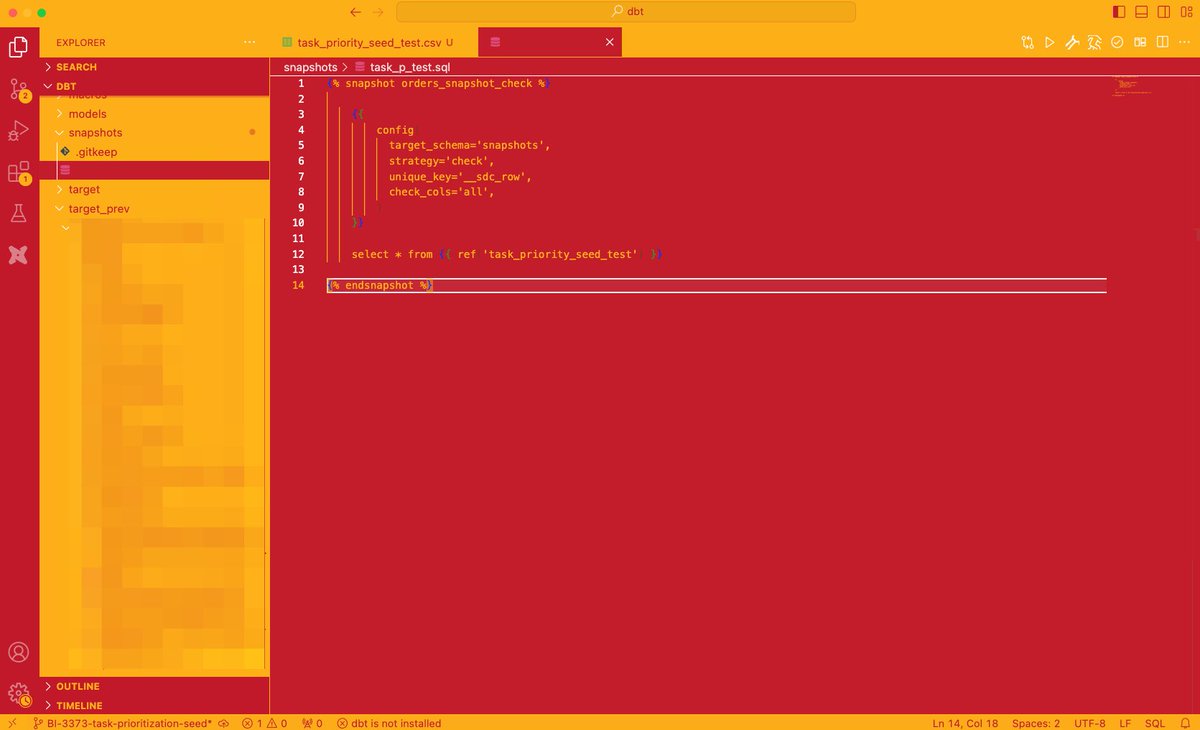 malvvvada's tweet image. if everyone keeps getting stuck in vim idk why you dont just use vscode like me