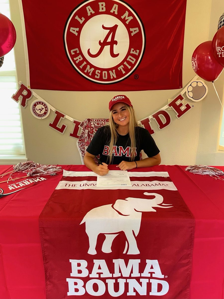 AlabamaSoccer's tweet photo. We're excited to welcome Lexi Meyer to the Alabama family 🤩 Roll Tide Roll! 

#RollTide #NSD23 https://t.co/nw7HcHZeL0